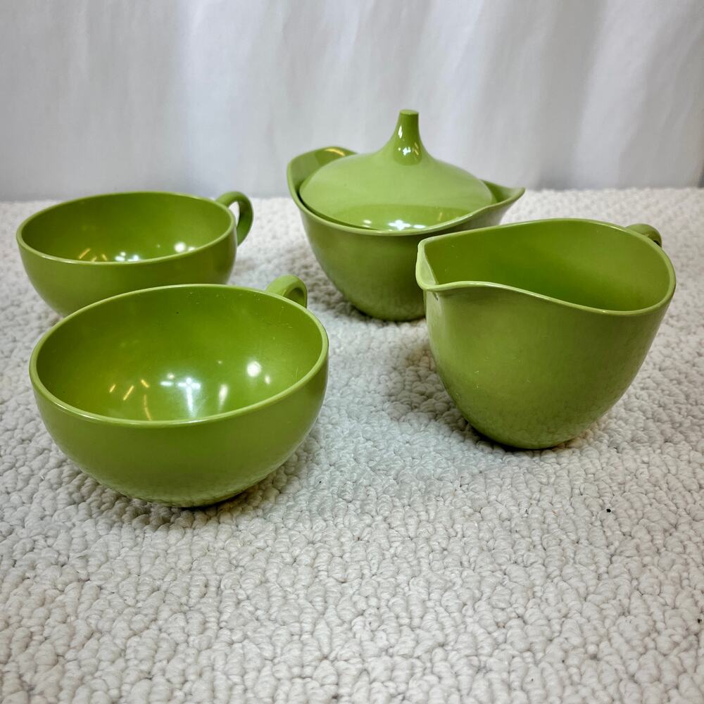 Vintage Oneida OD Green Melamine Coffee Set 2 Cups Creamer Sugar W/ Lid